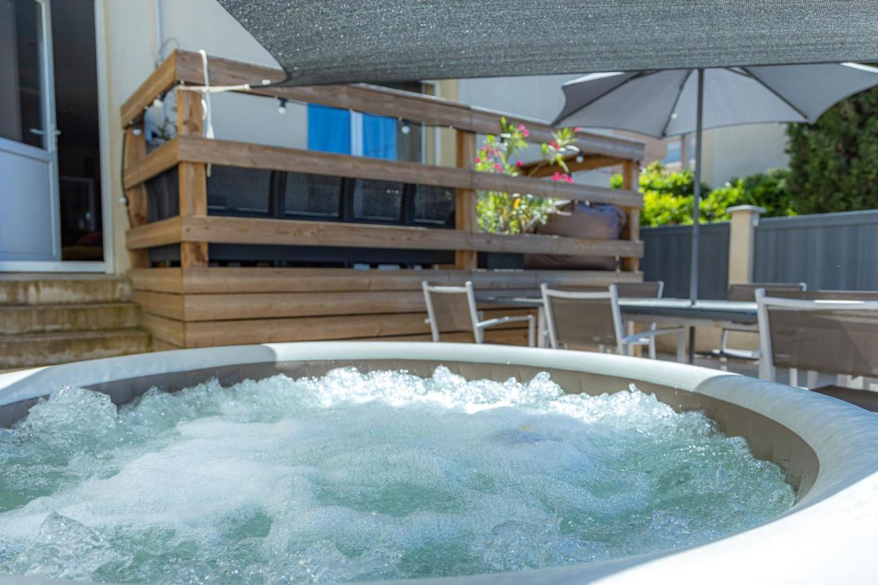 Appartement Domloc Carcassonne Exteriér fotografie